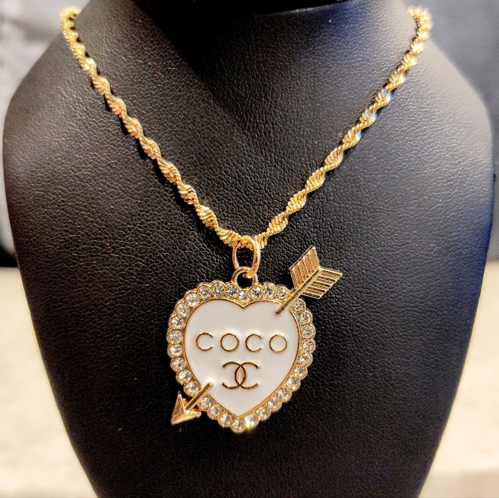 COCO CHANEL CC 18K GOLD PLATED HEART PENDANT WITH ARROW ON GOLD PLATED NECKLACE